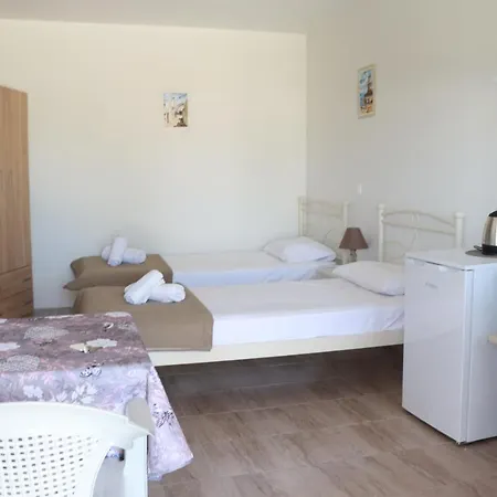 Christos Family Apartments Δ Corfu  Exterior photo